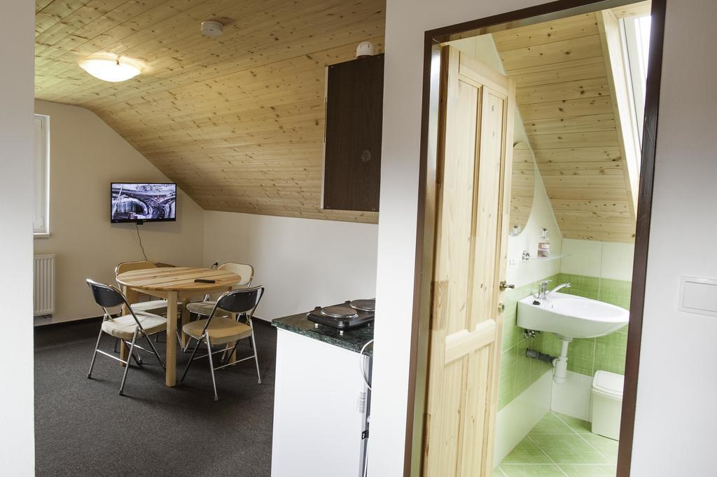 Penzion a apartmány Skipark Hraběšice Krasne Exterior foto